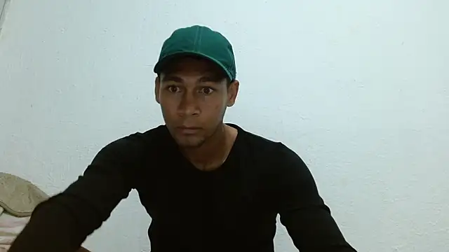 RyanLeon01 online show from 07-11-26, 09:27
