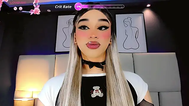 Snapshot of Valeriasmiithh chatting on 10-11-25, 08:29 Valeriasmiithh online show from 10-11-25, 08:29