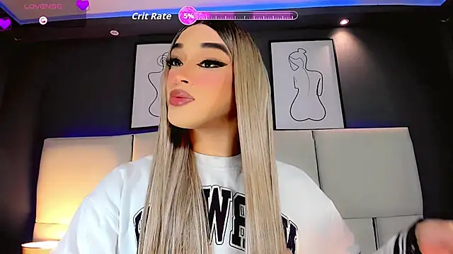 Snapshot of Valeriasmiithh chatting on 10-16-25, 08:32 Valeriasmiithh online show from 10-16-25, 08:32