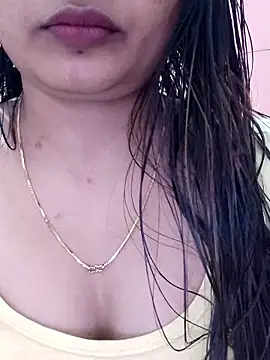 Snapshot of DPK25 chatting on 01-08-26, 12:18 DPK25 online show from 01-08-26, 12:18