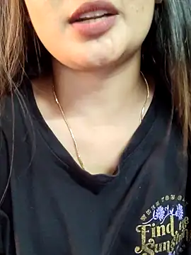 Snapshot of DPK25 chatting on 04-25-26, 11:13 DPK25 online show from 04-25-26, 11:13