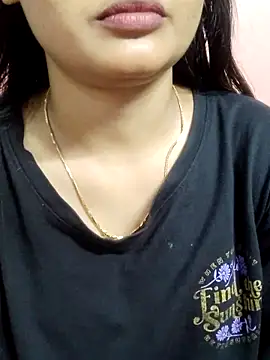Snapshot of DPK25 chatting on 04-25-26, 02:03 DPK25 online show from 04-25-26, 02:03