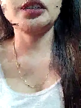 Snapshot of DPK25 chatting on 05-17-26, 11:06 DPK25 online show from 05-17-26, 11:06