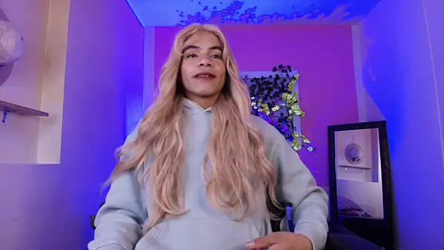 Katy bratz  online show from 09-29-25, 12:38