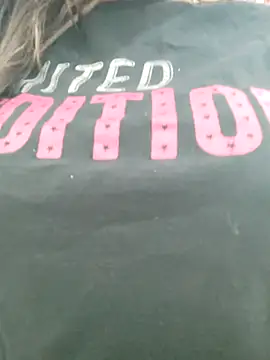 Snapshot of Kayna_Rawat chatting on 11-09-25, 10:46 Kayna Rawat online show from 11-09-25, 10:46