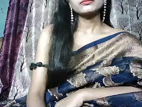 Snapshot of ROSE_GOLDE chatting on 11-06-25, 07:42 ROSE GOLDE online show from 11-06-25, 07:42