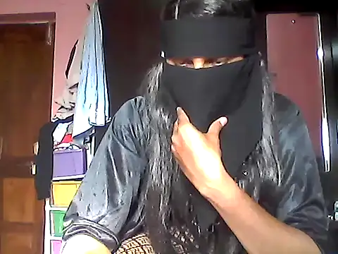 Snapshot of nasrin_katoon_7 chatting on 11-06-25, 10:05 nasrin katoon 7 online show from 11-06-25, 10:05