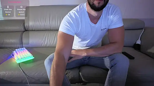 boiteasex online show from 04-18-26, 04:16