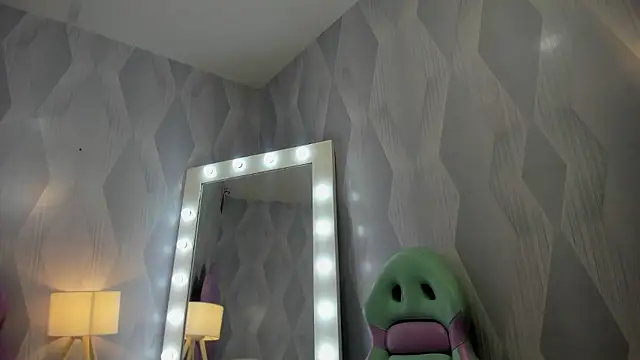 Snapshot of BabyAngel18_ chatting on 01-11-26, 03:22 BabyAngel18 online show from 01-11-26, 03:22