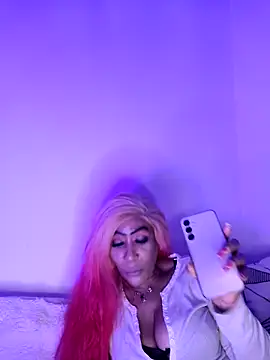 Snapshot of iamlalamilano chatting on 01-31-26, 09:13 iamlalamilano online show from 01-31-26, 09:13