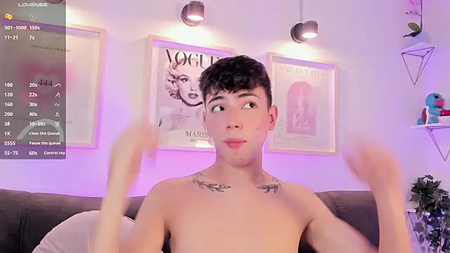 Snapshot of evan_voss chatting on 10-04-25, 09:24 evan voss online show from 10-04-25, 09:24