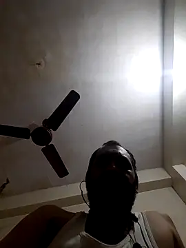 Hot-boy077 online show from 09-17-25, 04:19