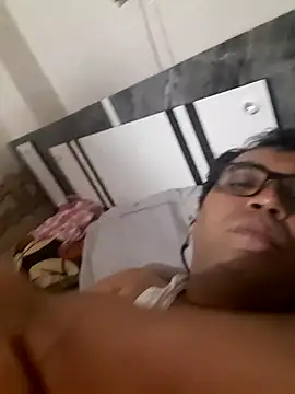 Hot-boy077 online show from 11-30-25, 07:40