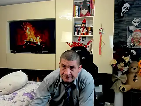 SpartacusDaddy48 online show from 03-01-26, 05:09