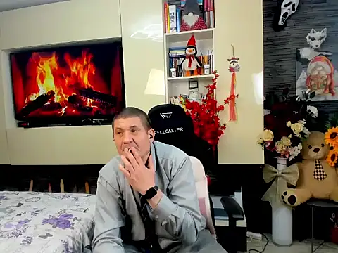 SpartacusDaddy48 online show from 03-08-26, 02:04