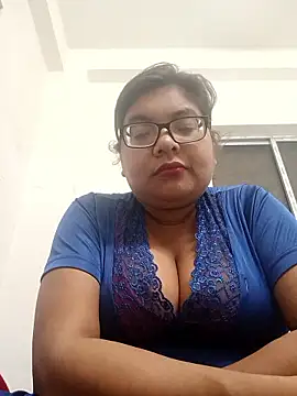 Elie couple143 online show from 01-10-26, 06:42