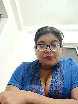 Elie couple143 online show from 01-12-26, 07:19