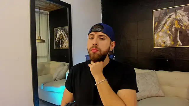 Snapshot of Maximo_Wolff chatting on 10-07-25, 07:55 Maximo Wolff online show from 10-07-25, 07:55