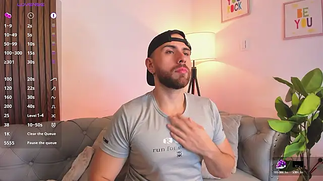 Maximo Wolff online show from 02-17-26, 07:53