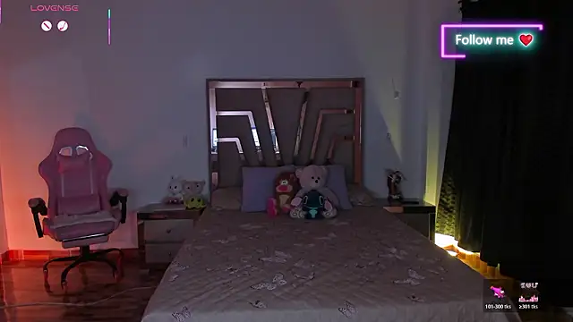 lunaarose online show from 02-04-26, 03:12