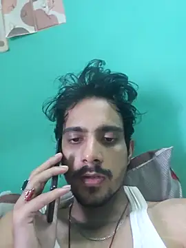 Snapshot of Sushant001 chatting on 04-12-26, 06:29 Sushant001 online show from 04-12-26, 06:29