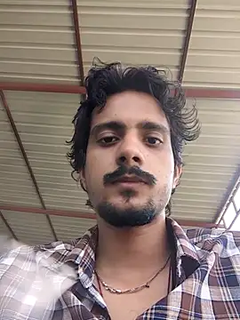 Snapshot of Sushant001 chatting on 05-02-26, 07:35 Sushant001 online show from 05-02-26, 07:35