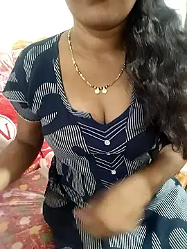 Snapshot of Swapna_kannada chatting on 05-20-26, 04:35 Swapna kannada online show from 05-20-26, 04:35