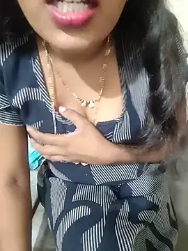 Snapshot of Swapna_kannada chatting on 06-16-26, 01:08 Swapna kannada online show from 06-16-26, 01:08
