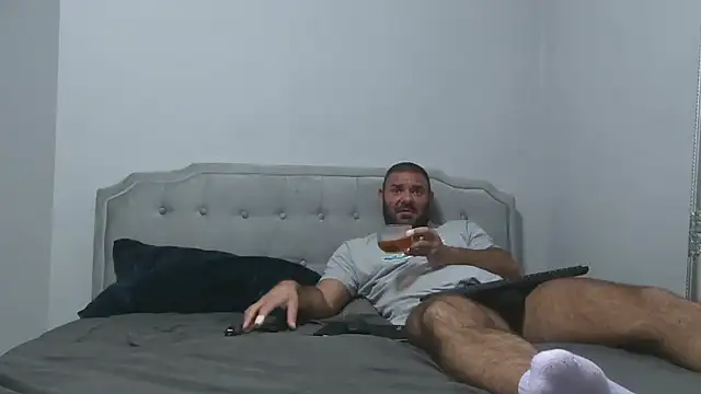 Bunnyela1 online show from 10-27-25, 12:53