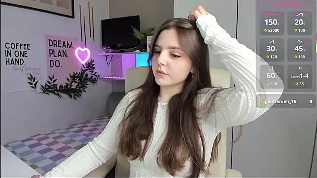 LiaWoow online show from 10-12-25, 08:02