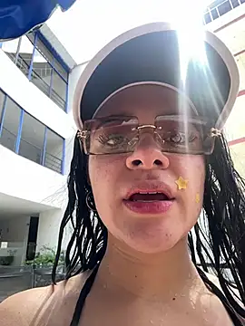 Snapshot of emma_soul1 chatting on 07-18-26, 03:05 emma soul1 online show from 07-18-26, 03:05