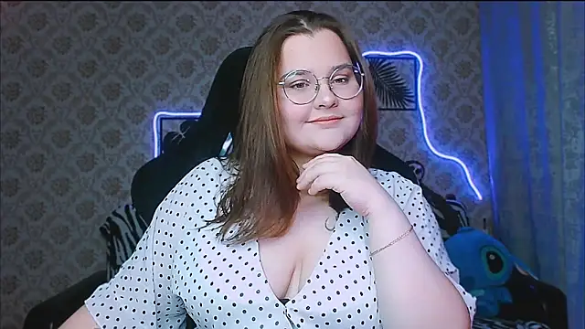 Snapshot of InLoveWithLife26 chatting on 09-12-25, 08:20 InLoveWithLife26 online show from 09-12-25, 08:20