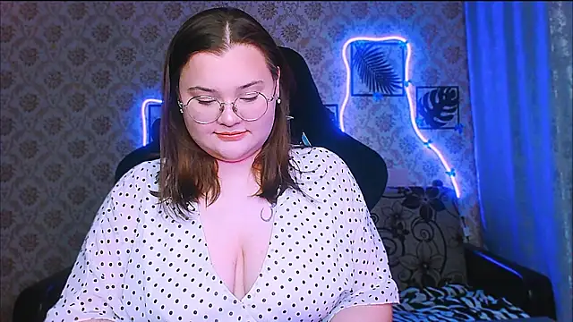 InLoveWithLife26 online show from 02-08-26, 08:56