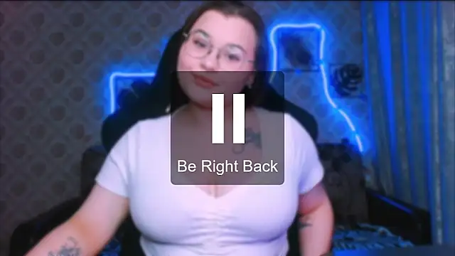 InLoveWithLife26 online show from 02-18-26, 06:37