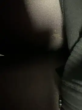 HiddenHoneyLDN online show from 01-12-26, 10:31