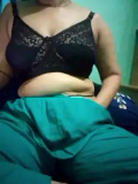 Maria Mahi online show from 12-21-25, 04:03