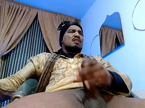 Snapshot of ElCaballeroNegro24 chatting on 10-21-25, 03:18 ElCaballeroNegro24 online show from 10-21-25, 03:18