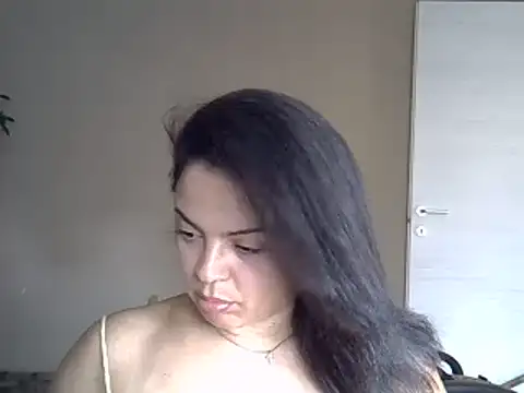 ITALIANASISIXX online show from 06-25-26, 07:02