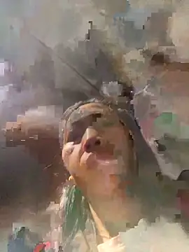 Snapshot of Lai005 chatting on 09-28-25, 12:16 Lai005 online show from 09-28-25, 12:16