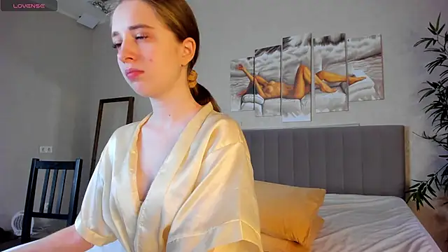 Camilla Kelly online show from 03-14-26, 01:12