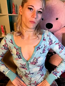 TheRealJessyLey online show from 11-07-25, 08:09