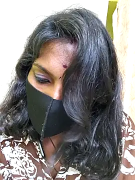 Honey rosetamil online show from 07-15-26, 07:13