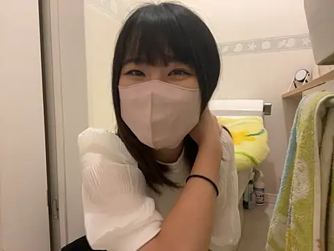 Snapshot of sora_033 chatting on 09-11-25, 03:12 sora 033 online show from 09-11-25, 03:12