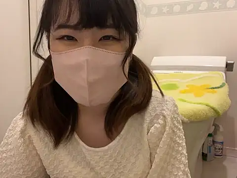 Snapshot of sora_033 chatting on 09-23-25, 03:15 sora 033 online show from 09-23-25, 03:15