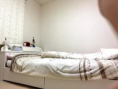 Snapshot of sora_033 chatting on 11-13-25, 03:55 sora 033 online show from 11-13-25, 03:55