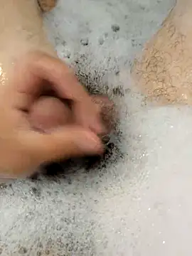 Snapshot of Yona-67 chatting on 04-15-26, 05:20 Yona-67 online show from 04-15-26, 05:20