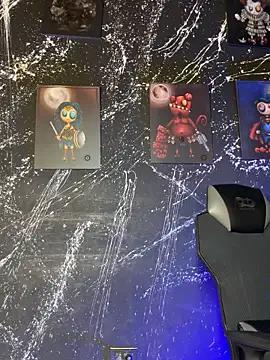 Brycce santos online show from 04-25-26, 01:41