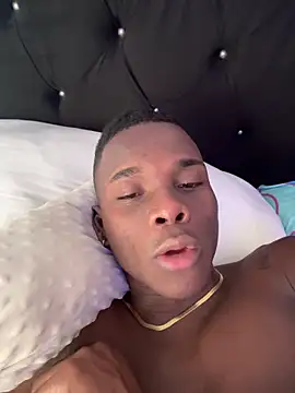 Brycce santos online show from 04-26-26, 08:28