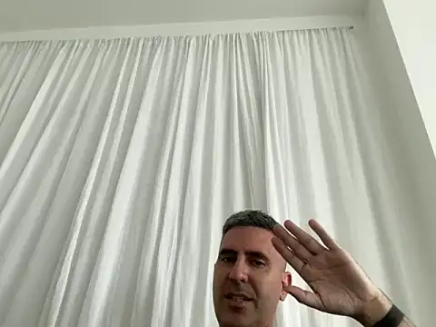 couplelatam2025 v2 online show from 03-14-26, 05:29