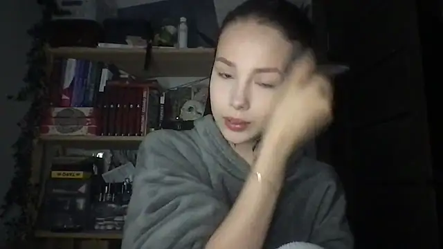 Yuna5343 online show from 04-13-26, 07:30